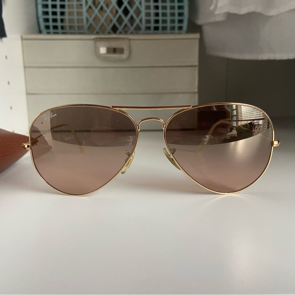 Ray-Ban sunglasses - Picture 2 of 6